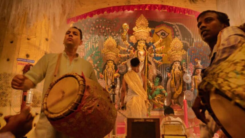 Splendor of Durga Puja 2024: A Grand Parikrama Through Kolkata’s Iconic Pandals